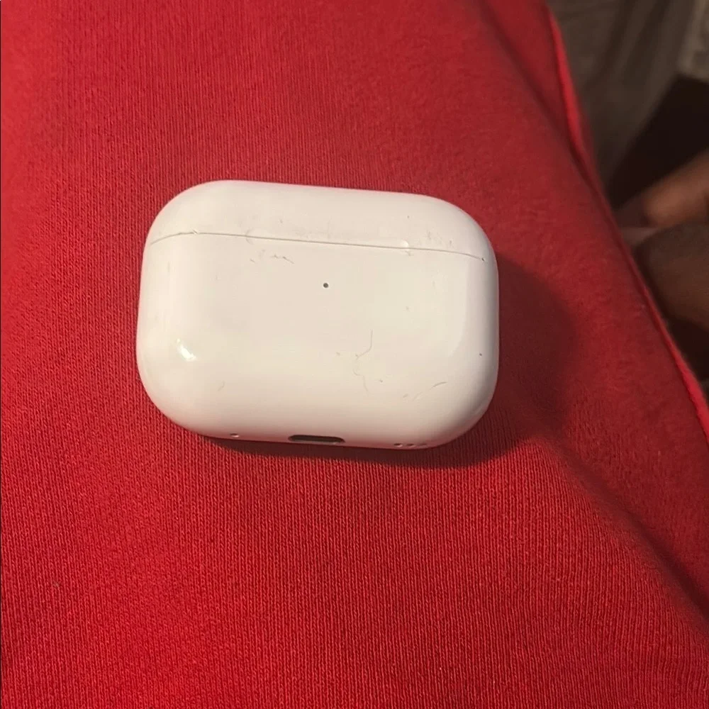White Wireless Earbuds Case AirPods